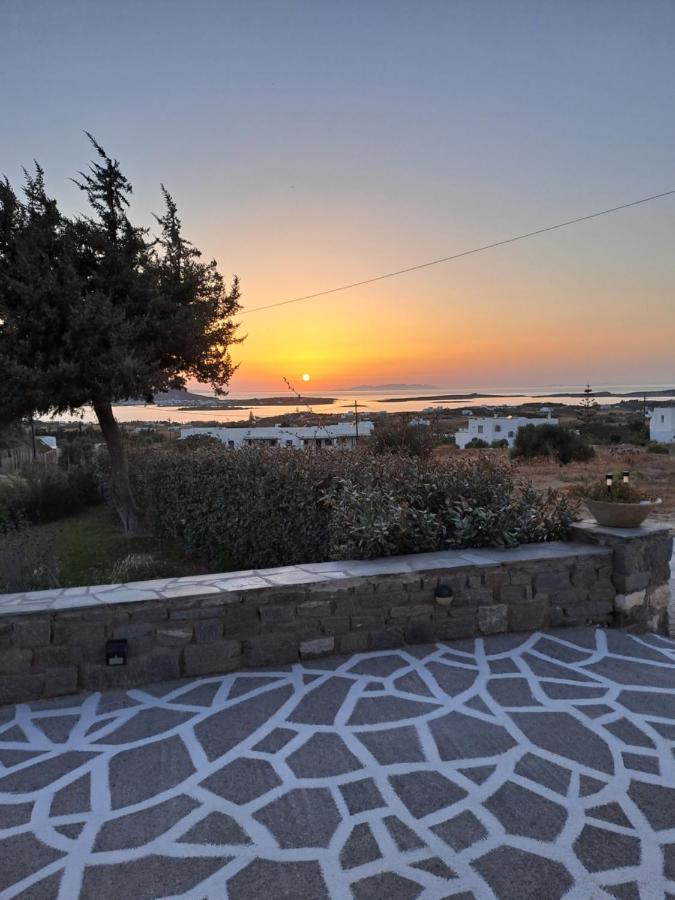 Traditional House Paros Sarakiniko  ภายนอก รูปภาพ