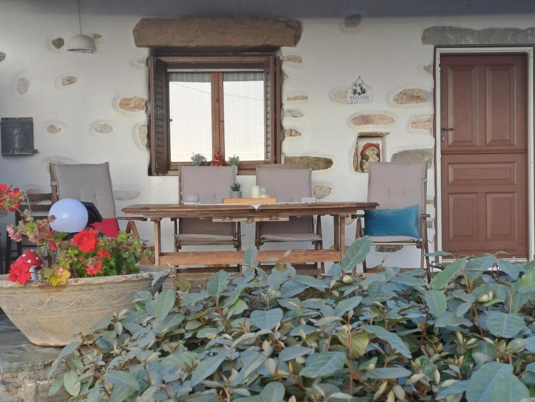 Traditional House Paros Sarakiniko  ภายนอก รูปภาพ