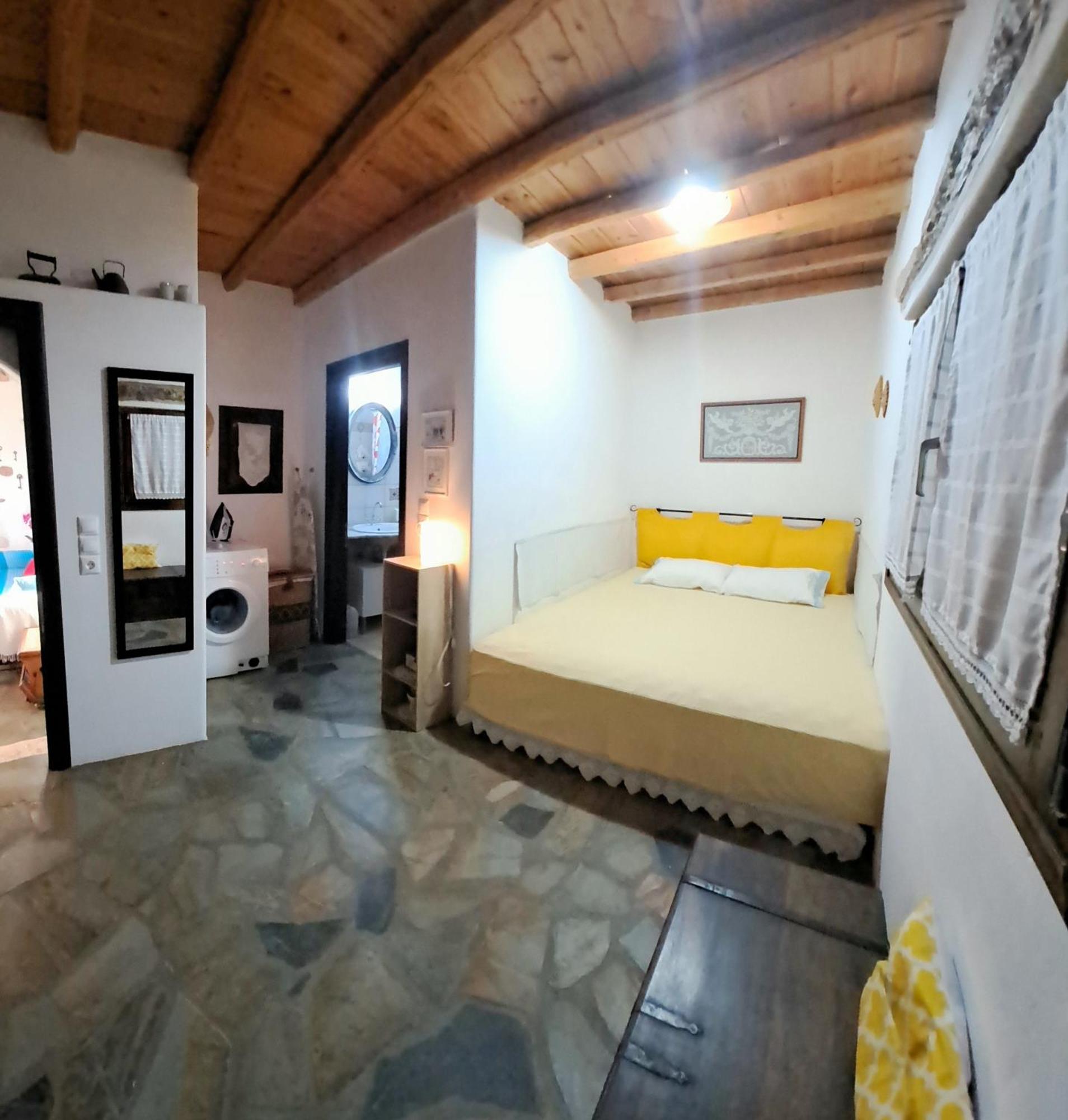Traditional House Paros Sarakiniko  ภายนอก รูปภาพ