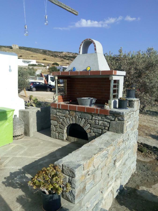 Traditional House Paros Sarakiniko  ภายนอก รูปภาพ
